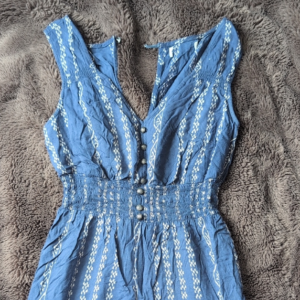 Blue Sleeveless Jumpsuit - Picture 2 of 2